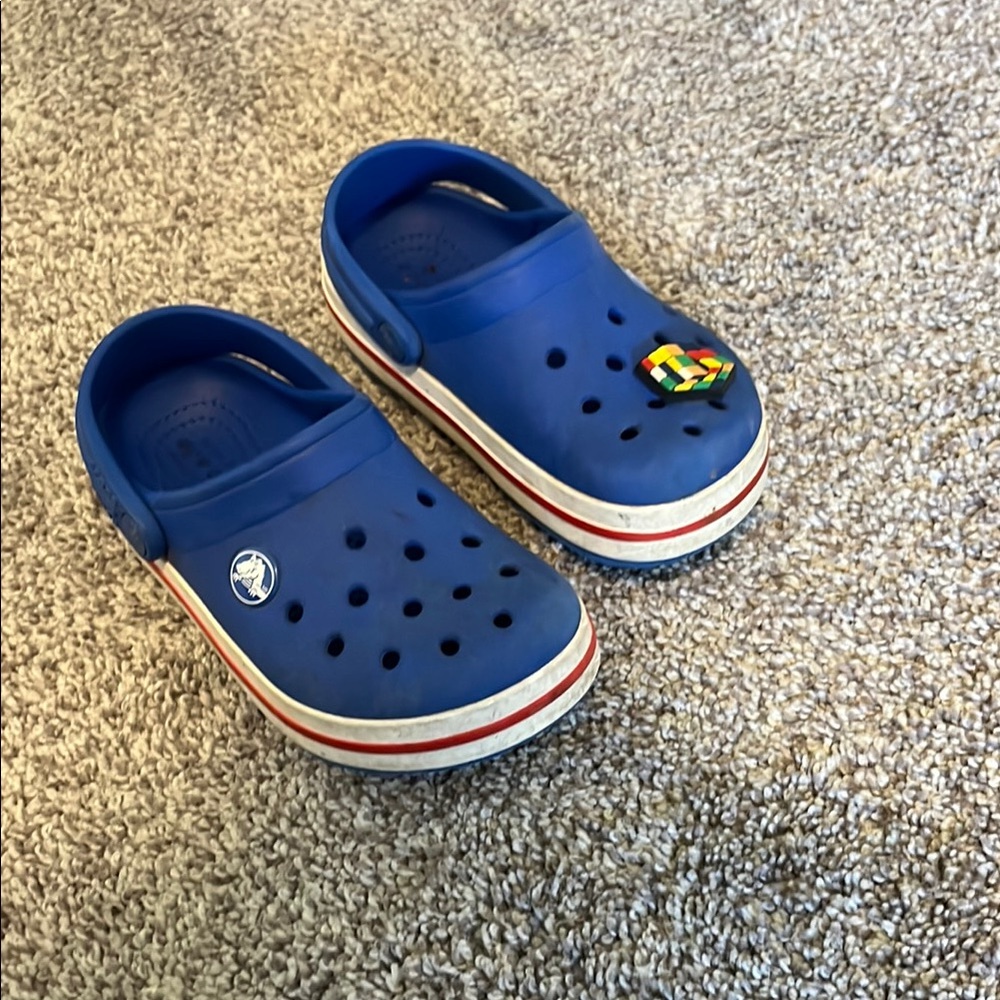 Crocs Blue W/ White Stripe & Croc Charm Size C9
